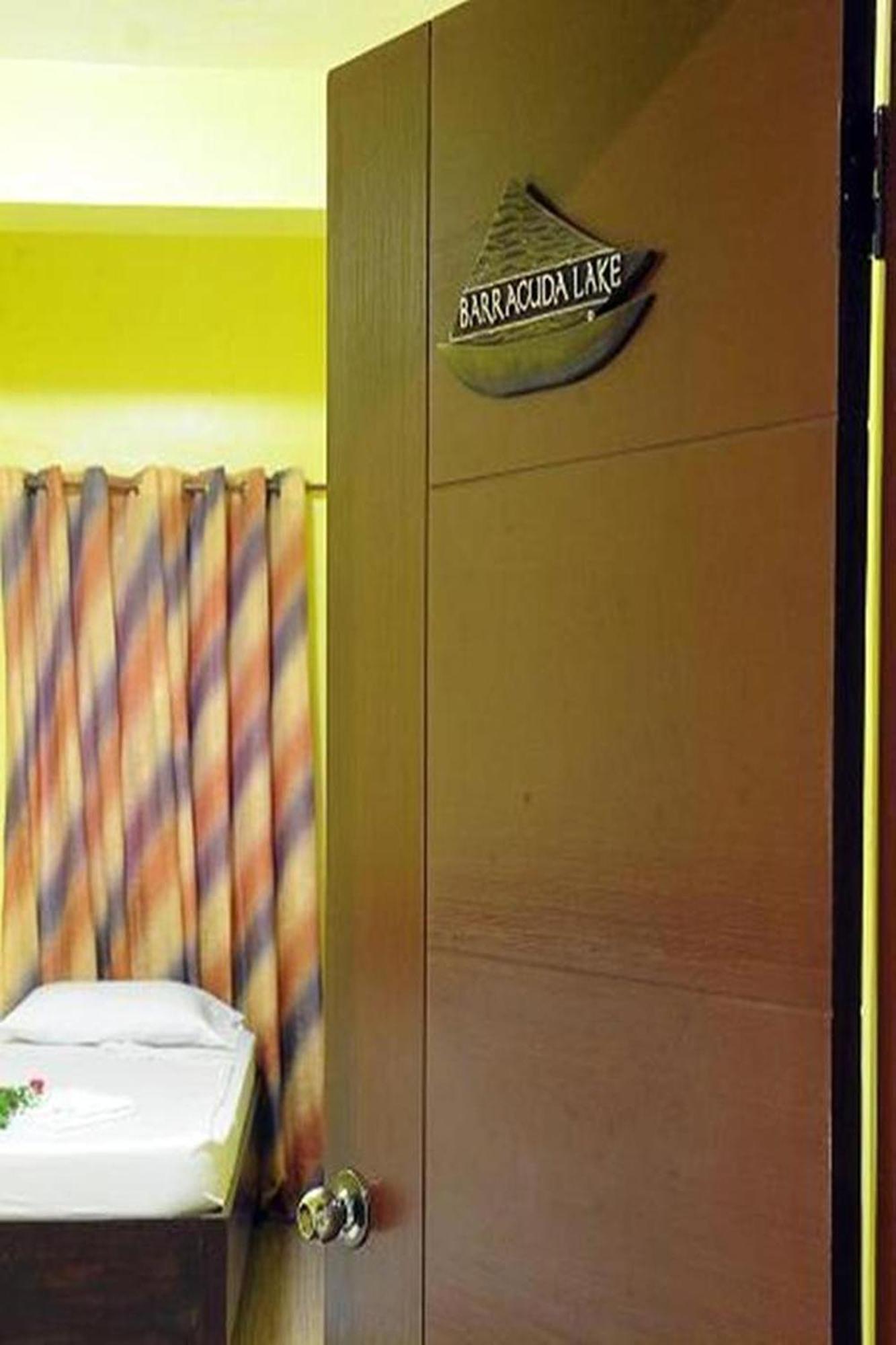 Luis Bay Travellers Lodge Coron Exteriér fotografie