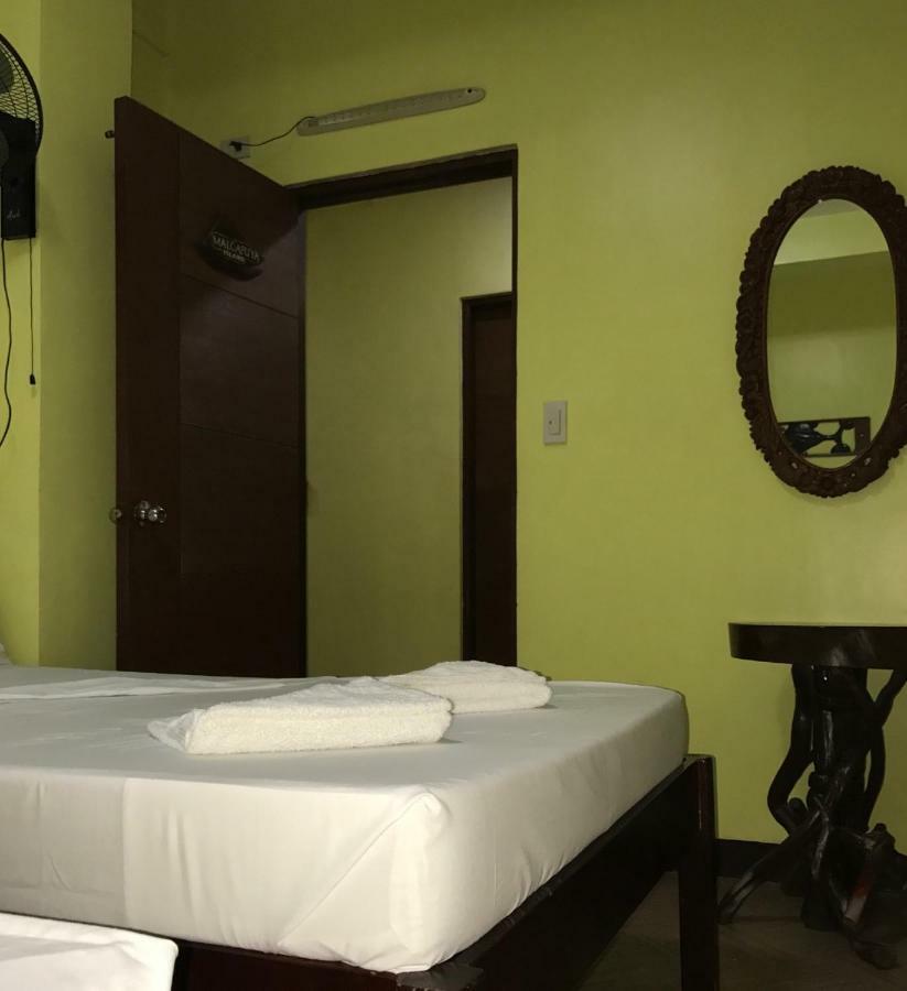 Luis Bay Travellers Lodge Coron Exteriér fotografie